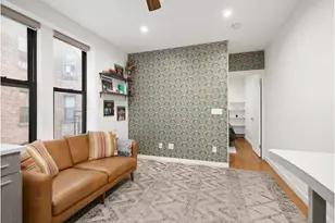 21 Butler Pl, New York City, NY 11238 - Photo 3