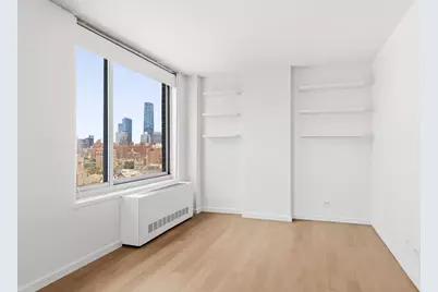 270 W 17th Street #17G, New York City, NY 10011 - Photo 9