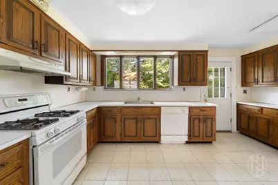 12 Carolina Road, Douglaston, NY 11362 - Photo 13