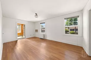12 Carolina Rd, Douglaston, NY 11362 - Photo 19