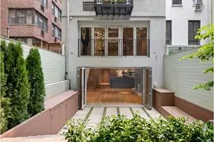 425 E 50th St, New York, NY 10022 - Photo 1
