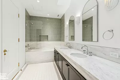 611 2nd Street, New York City, NY 11215 - Photo 17