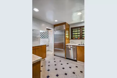 50 Overhill Road, Forest Hills, NY 11375 - Photo 17