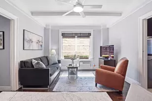 345 W 55th St, New York City, NY 10019 - Photo 5