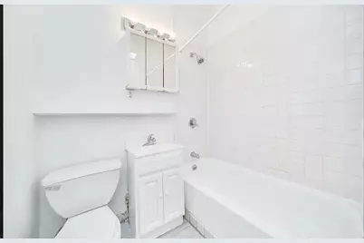 331 W 43rd Street #5A1, New York, NY 10036 - Photo 7