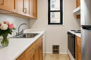 382 West St, New York City, NY 10014 - Photo 3