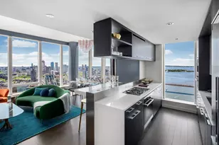 252 South St, New York, NY 10002 - Photo 3