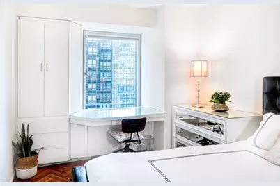 150 W 56th Street #3104, New York City, NY 10019 - Photo 3