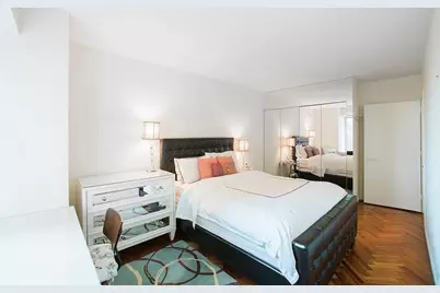 150 W 56th Street #3104, New York City, NY 10019 - Photo 5