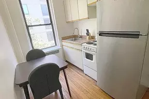 465 W 57th St, New York, NY 10019 - Photo 3