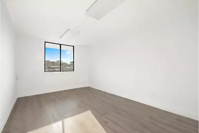 23-22 30th Road #3H, Astoria, NY 11102 - Photo 3