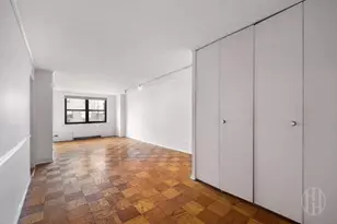 200 E 24th St, New York, NY 10010 - Photo 3