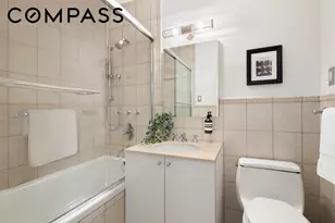 20 E 9th St, New York, NY 10003 - Photo 9