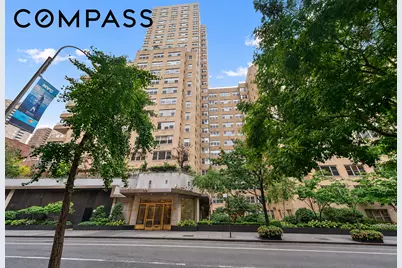 20 E 9th Street #7V, New York City, NY 10003 - Photo 23