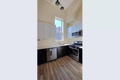 2921 Brighton 1st Street #7, New York City, NY 11235 - Photo 3