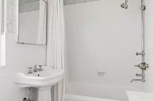 179 E 79th St, New York City, NY 10075 - Photo 5