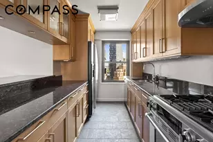387 Grand St, New York, NY 10002 - Photo 3