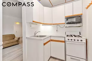 35-24 78th St, New York City, NY 11372 - Photo 13