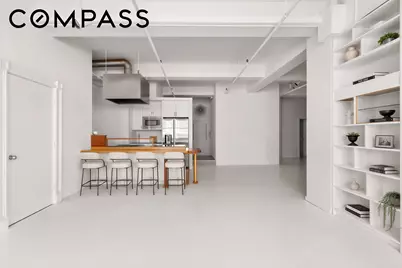 335 W 38th Street #4, New York, NY 10018 - Photo 3