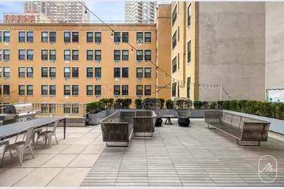 561 10th Avenue #33F, New York City, NY 10036 - Photo 11
