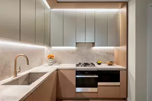 126 E 57th St, New York City, NY 10022 - Photo 21