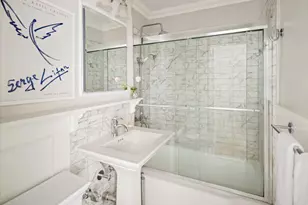 39 Gramercy Park N, New York City, NY 10010 - Photo 5