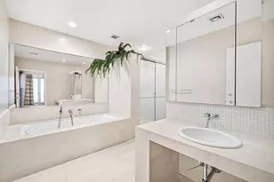 61 N Moore St, New York City, NY 10013 - Photo 5