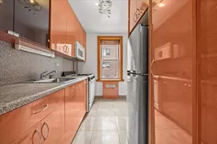 759 E 10th St, New York City, NY 11230 - Photo 11