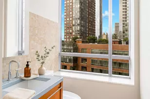 2 River Ter., New York, NY 10282 - Photo 9