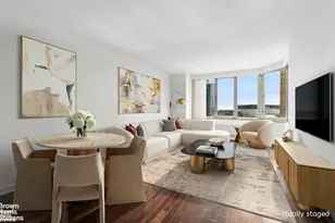 500 W 43rd St, New York City, NY 10036 - Photo 1
