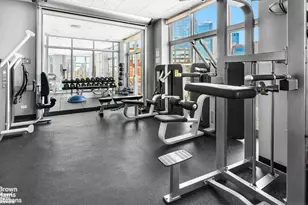 500 W 43rd St, New York, NY 10036 - Photo 7