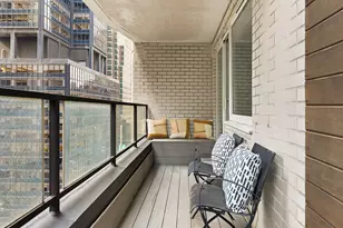 159 W 53rd St, New York City, NY 10019 - Photo 13