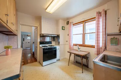 414 E 239th Street, New York City, NY 10470 - Photo 13