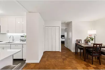 305 E 24th Street #8H, New York City, NY 10010 - Photo 3