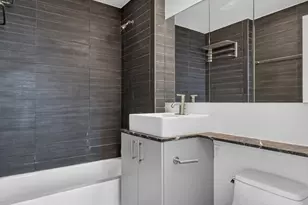 5-49 Borden Ave, New York City, NY 11101 - Photo 17