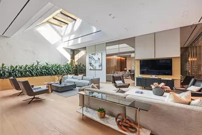 500 W 45th Street #201, New York, NY 10036 - Photo 13