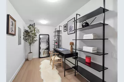 500 W 45th Street #201, New York, NY 10036 - Photo 3