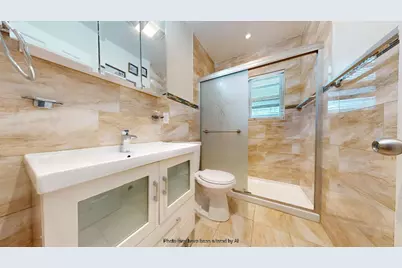 134-20 242nd Street, New York City, NY 11422 - Photo 9