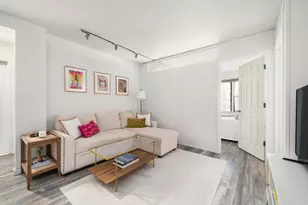 140 7th Ave, New York City, NY 10011 - Photo 3