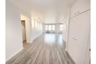 140 7th Ave, New York City, NY 10011 - Photo 11