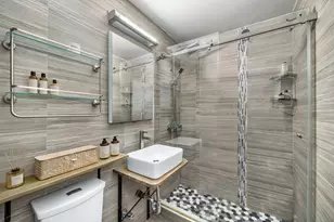 140 7th Ave, New York City, NY 10011 - Photo 7