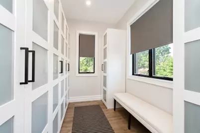 368 Sleight Avenue, New York City, NY 10307 - Photo 11