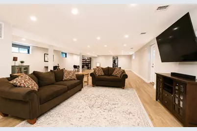 368 Sleight Avenue, New York City, NY 10307 - Photo 15