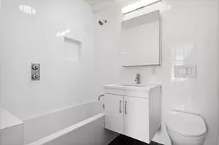 148-09 Northern Blvd, New York City, NY 11354 - Photo 19