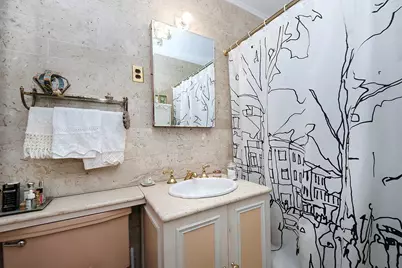 25 E 69th Street #5T, New York City, NY 10021 - Photo 27