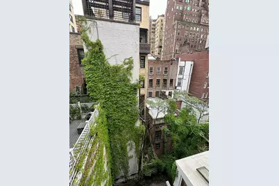 25 E 69th Street #5T, New York City, NY 10021 - Photo 19
