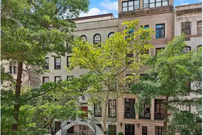 25 E 69th Street #5T, New York City, NY 10021 - Photo 15