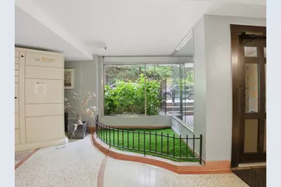2866 Marion Avenue #1I, New York City, NY 10458 - Photo 3