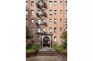 192 E 8th St, Brooklyn, NY 11218 - Photo 9