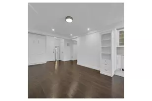 45 W 54th St, New York City, NY 10019 - Photo 5